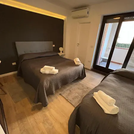 Domi Apartments Wellness Pompei * Pompei
