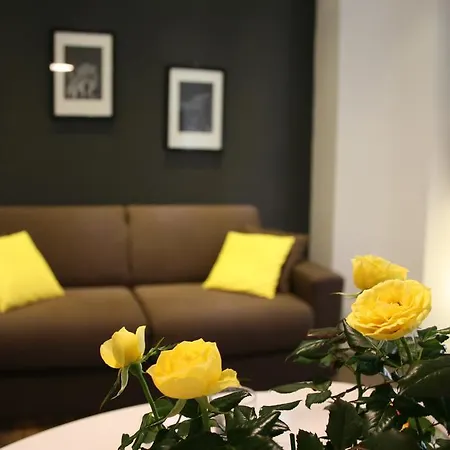 Domi Apartments Wellness Pompei *