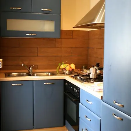 Appartement Domi Wellness Pompeï